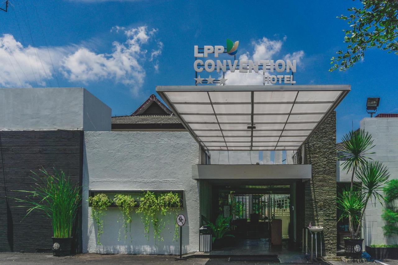 Lpp Convention Hotel Demangan Pakualaman Eksteriør bilde