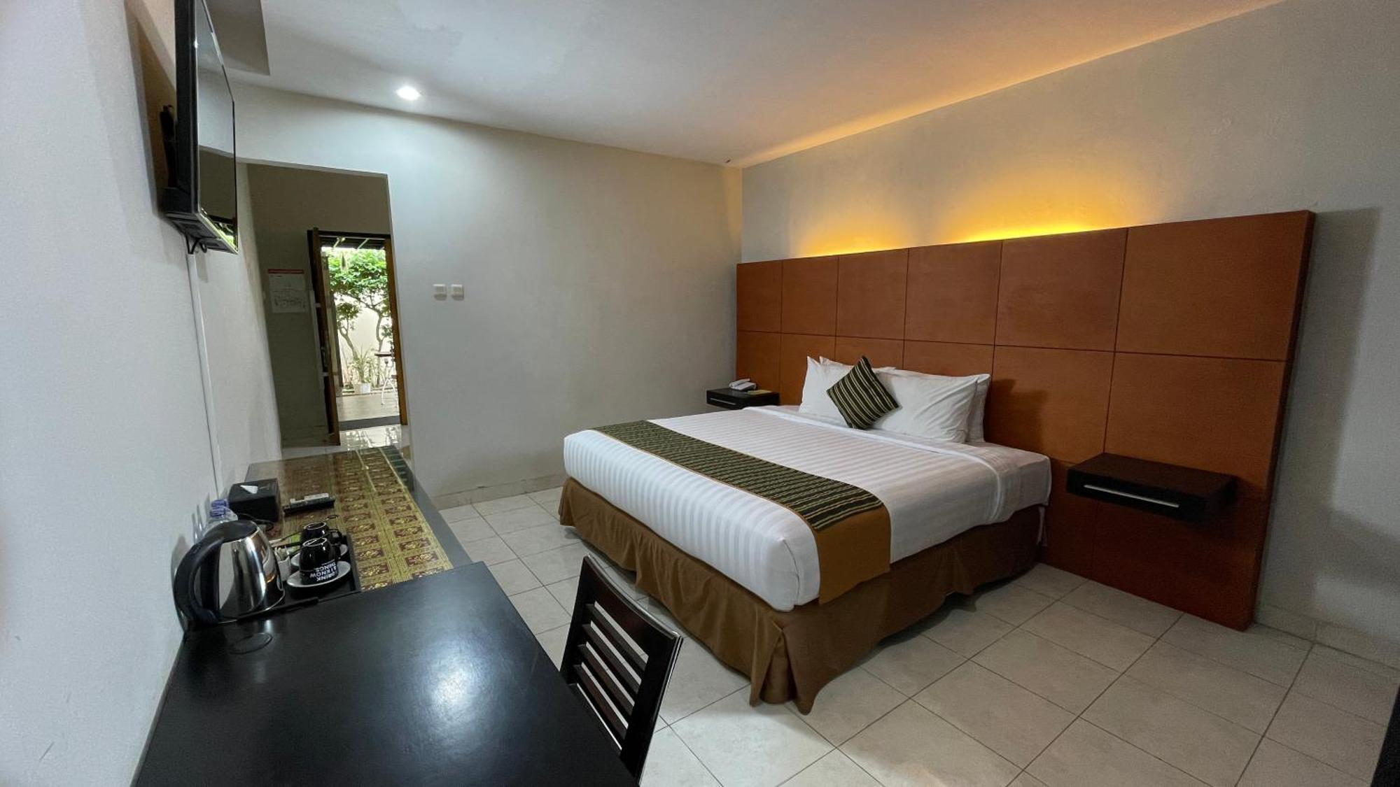 Lpp Convention Hotel Demangan Pakualaman Eksteriør bilde
